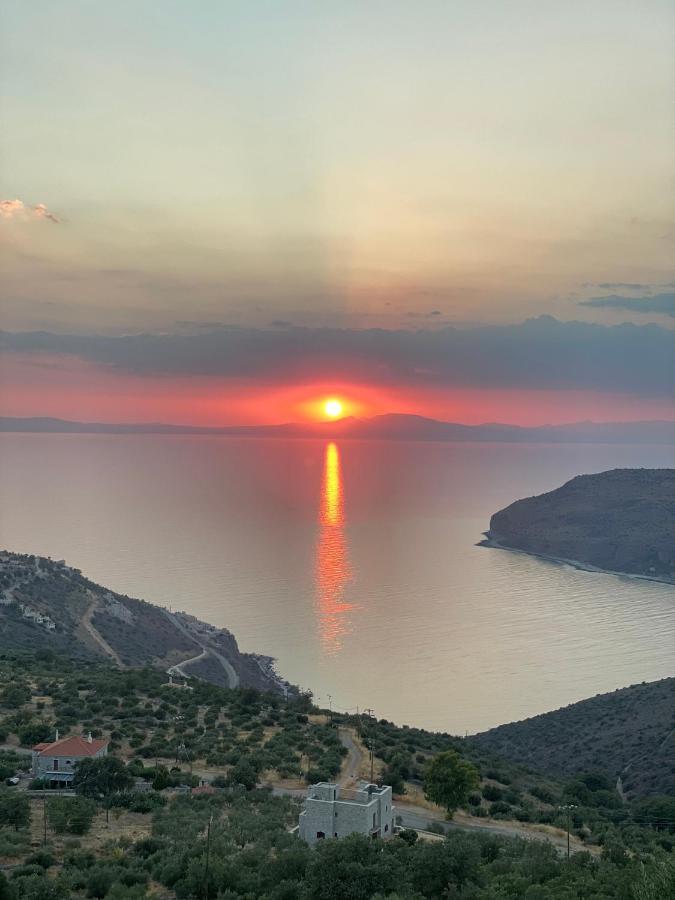 Villa Traditional Tower: Sea View Retreat Areopoli Exterior photo